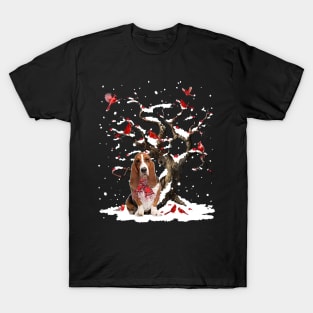 Basset Hound Scarf Cardinal Snow Christmas T-Shirt